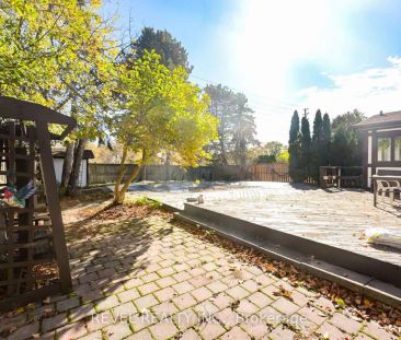 1034 FREDONIA DRIVE - Photo 4