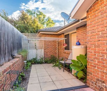 Immaculate Three Bedroom Ensuite Home in Jerrabomberra - Photo 1