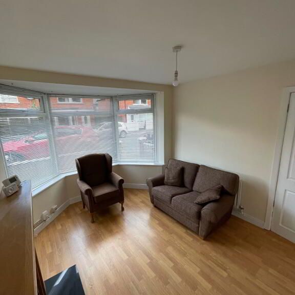 28 Whitehall Parade, Belfast, BT7 3GX - Photo 1