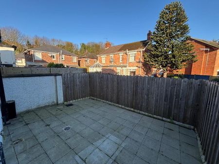 7 Fortwilliam Crescent, Belfast, BT15 3RD - Photo 3