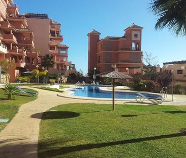 2 Bedroom Apartment For Rent in La Duquesa, Málaga - Photo 1