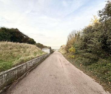 Beach Avenue, Birchington, CT7 - Photo 6