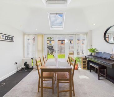 2 bedroom house to rent - Photo 1