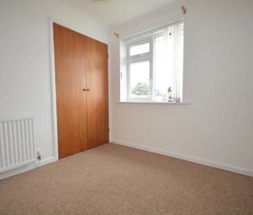 3 bedroom detached house to rent - Photo 3