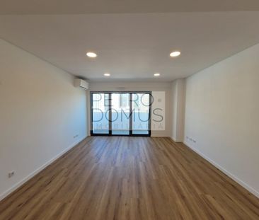 2 bedroom luxury Apartment for rent in Praca de Espanha, Campolide,... - Photo 4