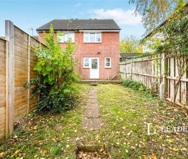 2 bedroom terraced house to rent - Photo 2
