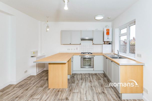 London Road, Reading, Berkshire, RG1 - Photo 1