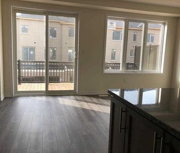 For Lease - 234 Harold Dent Trail, Oakville, Ontario - Photo 3