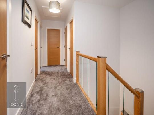 4 bedroom detached house to rent - Photo 1