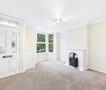 2 bedroom end of terrace house to rent - Photo 1