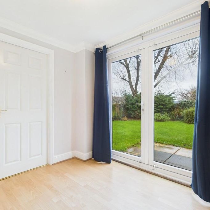 3 bedroom detached house to rent - Photo 1