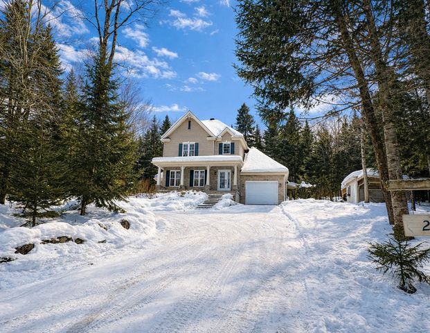 À louer / Maison à étages - Photo 1