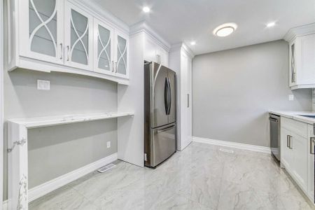 For Lease - 39 Aveline Crescent Unit# Main, Toronto, Ontario - Photo 4