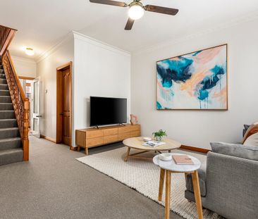 6 Clarendon Place, South Melbourne VIC 3205 - Townhouse For Rent | ... - Photo 1