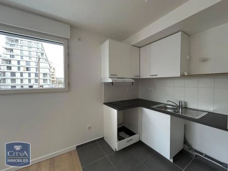 Appartement à louer 4 pièces 75.81m² - Photo 4