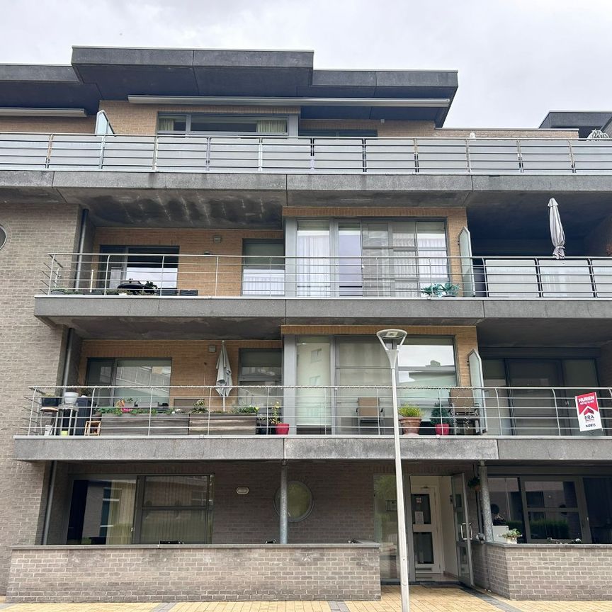 Instapklaar appartement met 2 slpk. in centrum Zonhoven - Photo 1