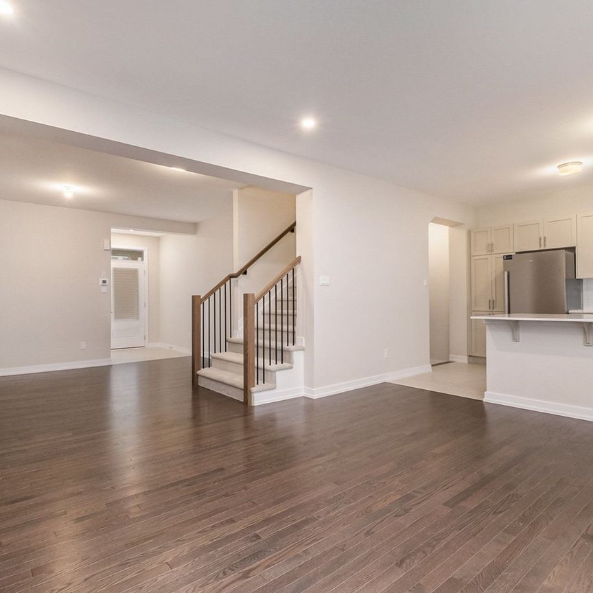 For Lease - 623 Alopex Row, Stittsville - Munster - Richmond, Ontario - Photo 1