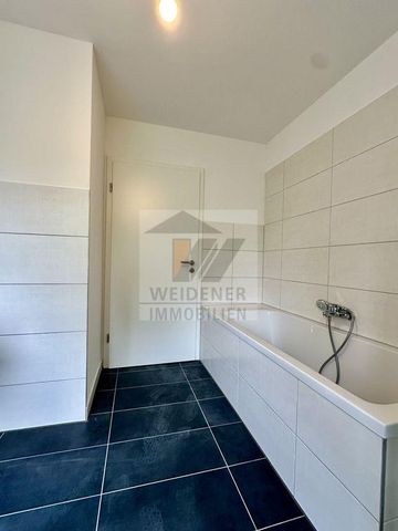Hochwertige 3 Zimmer Wohnung mit Balkon, Wanne und Dusche! Erstbezug nach Sanierung! - Photo 5