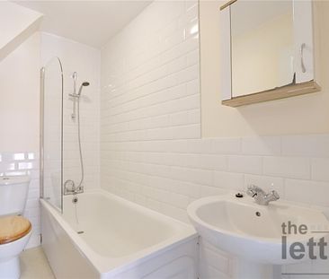 The Ridgeway, Enfield, Middlesex, EN2 8NX - Photo 4