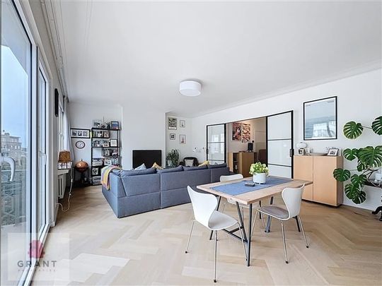 Appartement te huur - Photo 1