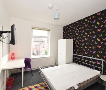 6 bedroom terraced house to rent - Photo 1