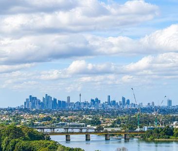Water View High Level 2 Bedder + 2 Bath + 1 Parking | Spacious Balcony | Water, Sydney CBD & Parramatta CBD Views - Photo 2