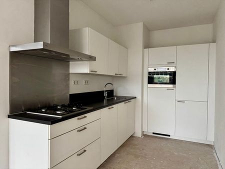 Appartement te huur: Eemplein 15 3812 EA Amersfoort - Foto 3