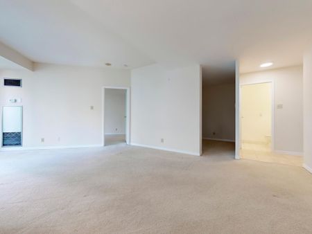 For Lease - 10 Queens Quay N/A Unit# 2407, Toronto, Ontario - Photo 4