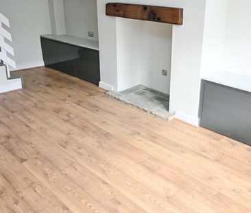 3 bedroom terraced house to rent - Photo 2
