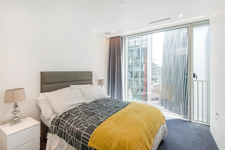 AT 79 Buckingham Palace Road, Victoria, London, SW1W - Photo 4