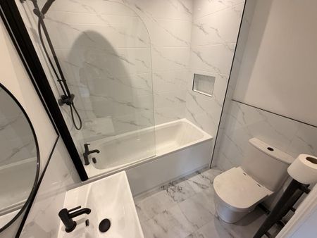 2 bedroom terraced house to rent - Photo 5