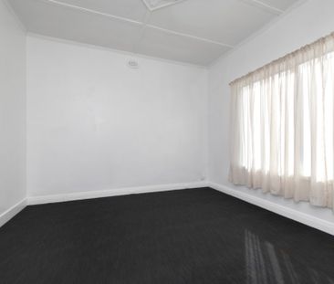 Renovated Home in a Convenient Location - Photo 4