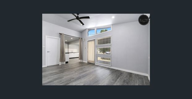 Freshly Refurbished Two Bedroom Unit in Prime Location - Photo 1