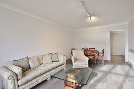 Warwick House, Windsor Way, Hammersmith, London, W14 - Photo 2