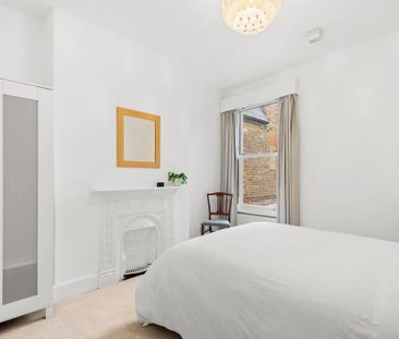 2 bedroom flat to rent - Photo 5