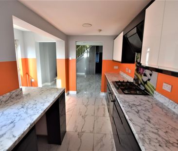 Bell Green Road, Bell Green, Coventry - Photo 4