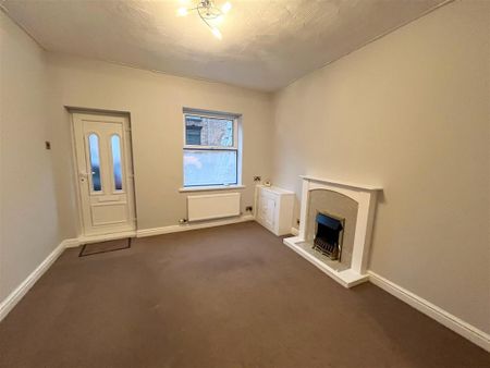 2 bedroom terraced house to rent - Photo 3
