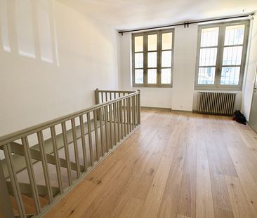 PALAIS GALLIEN - 1 CHAMBRE - 700 € - Photo 2