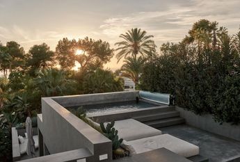 Luxury Villa for rent in Los Monteros, Spain