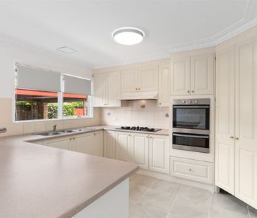 3 bedroom House Close to eveything ! - Photo 3