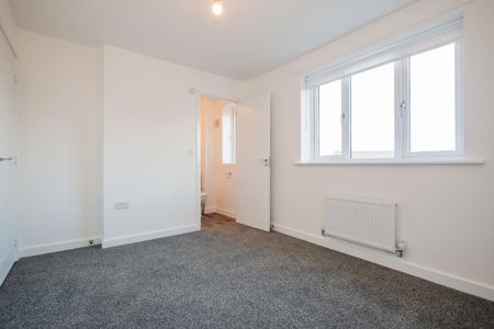 4 bedroom house to rent - Photo 2