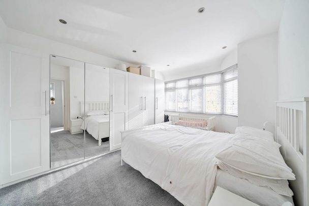 2 bedroom maisonette to rent - Photo 1