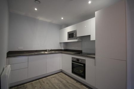 2 bedroom apartment to rent - Photo 4