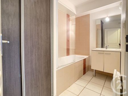Location Appartement 2 pièces 40m² MONTPELLIER 34070 - Photo 4