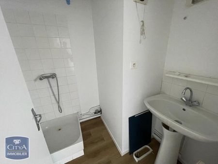 Location Appartement 1 pièce 19m² POITIERS 86000 - Photo 3