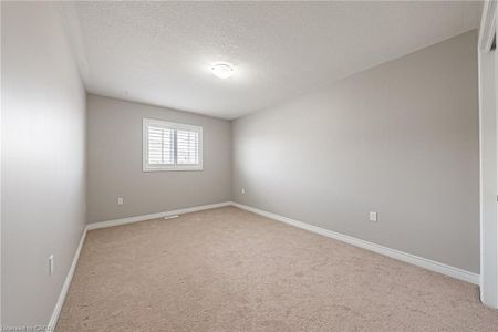 For Lease - 35 Charleswood Crescent, Hamilton, Ontario - Photo 5