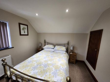 2 bedroom detached house to rent - Photo 5