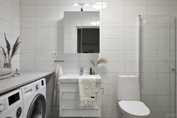 Skaragatan 92 A - Foto 1