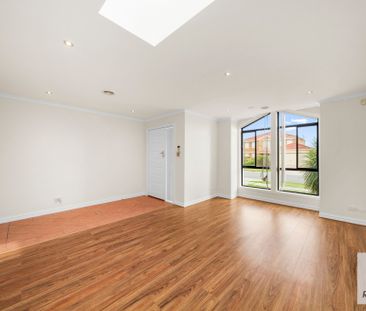 Delightful Delbridge Unit - Photo 2