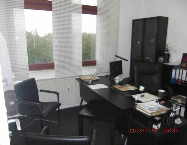 Wohnung Duisburg Stadtmitte mit Parkplatz - Foto 1